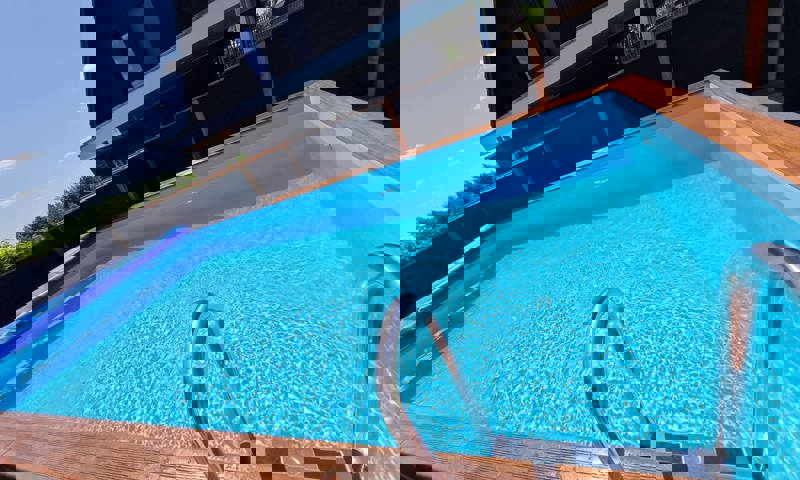 Zwembad vullen Friesland (1)